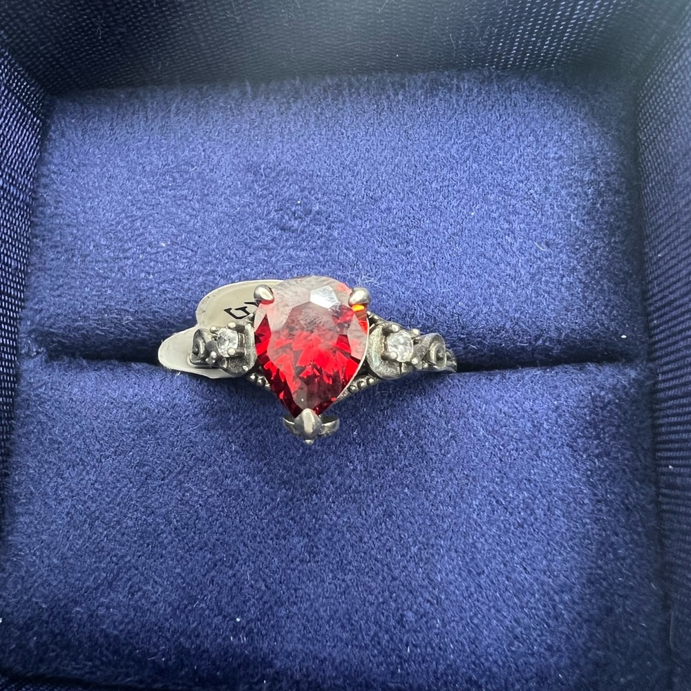 Romeo and Juliet 925 Sterling Silver Ring by Fragrant Jewels Sz 7 NWT